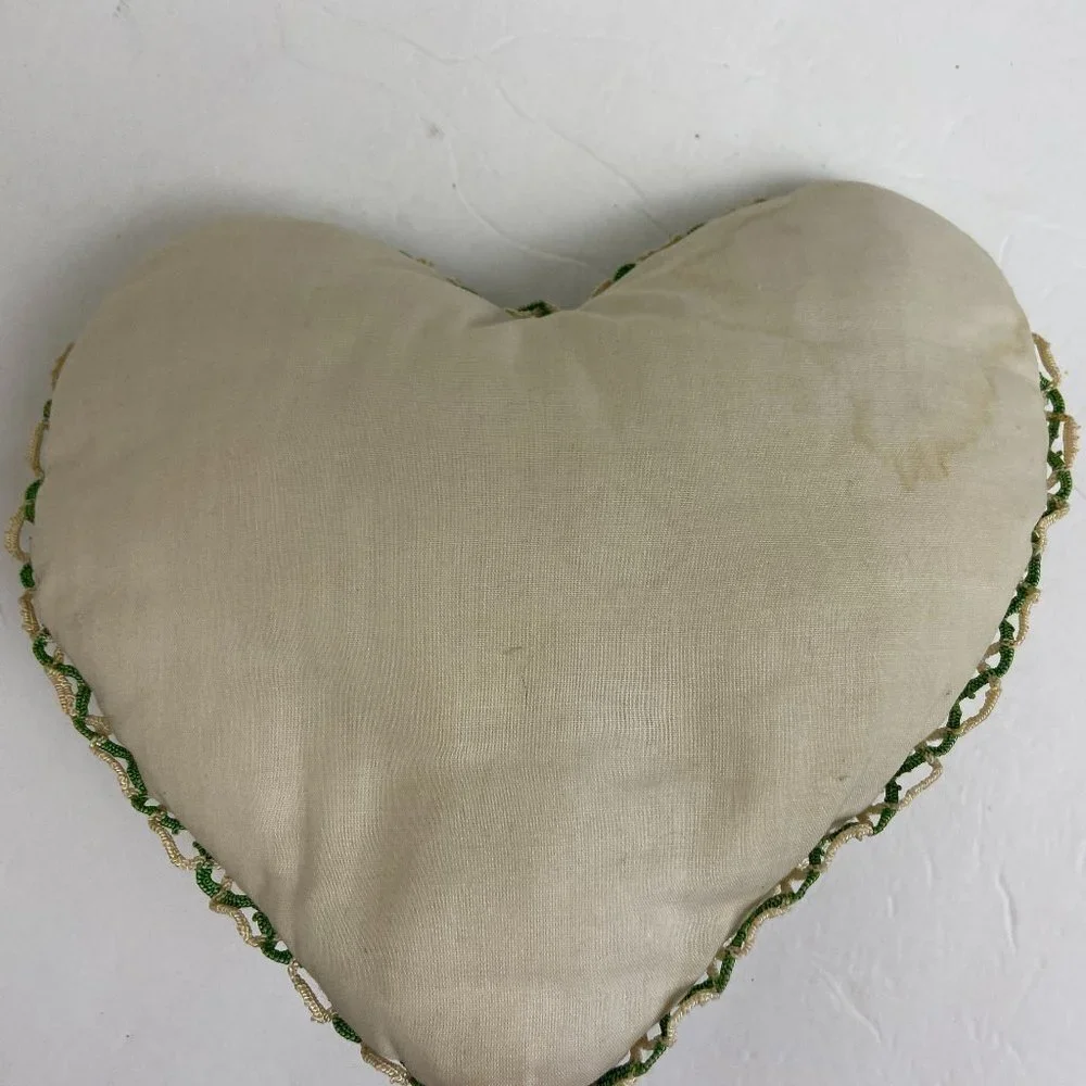 Vintage Retro Pillow Heart